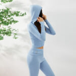 Women’s Hoodie & Pants Set - Sexy Zip-Up Sweater
